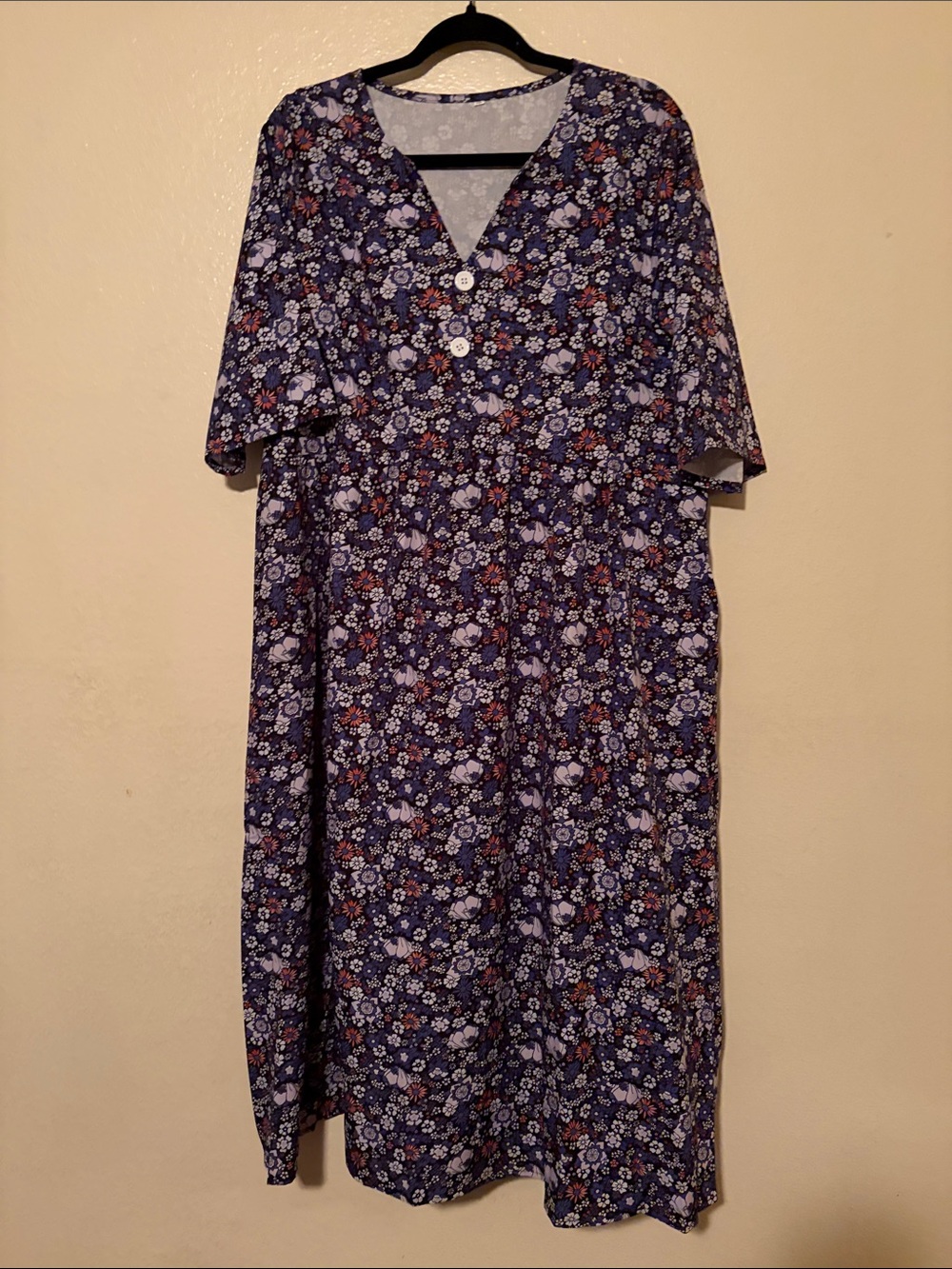 Source Unknown Navy Floral Midi Dress with V-Neck